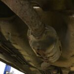 Can a bad catalytic converter cause a car to shut off?